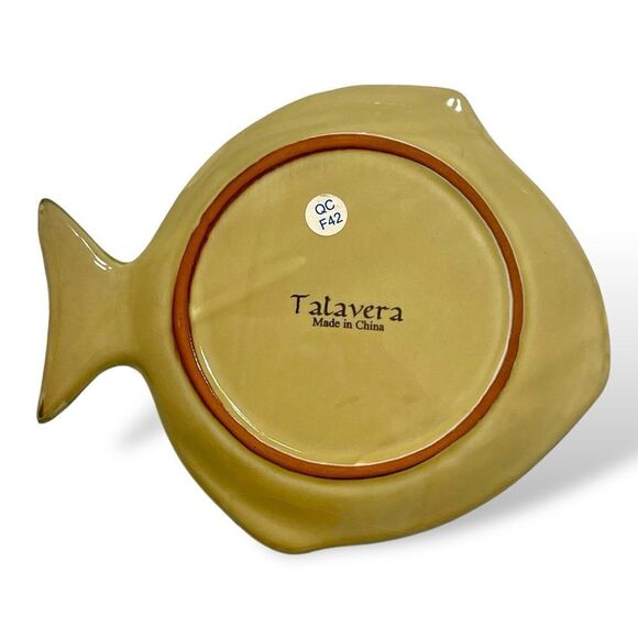 Talavera TAV3 9” Decorative Multi Color Floral Scroll  Fish Shaped Plate - Picture 7 of 12